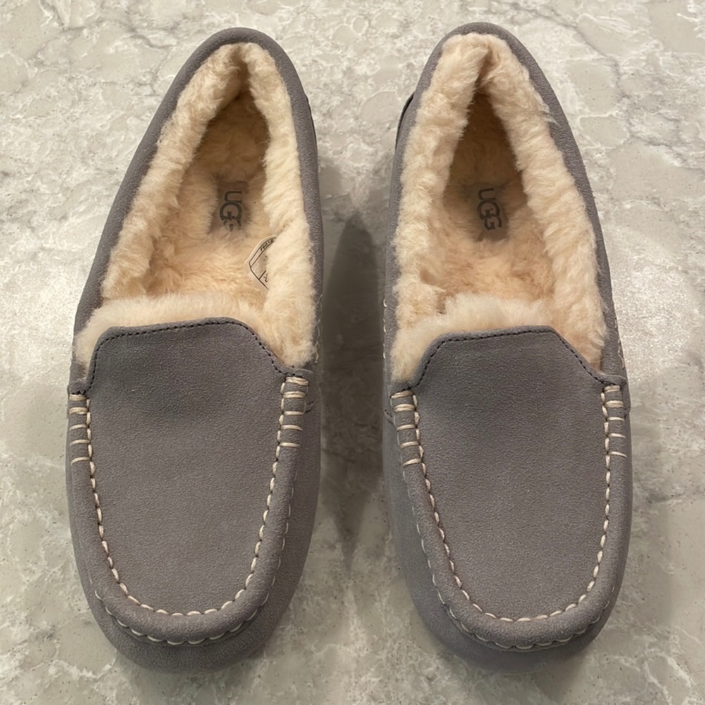NWT Ugg Slippers